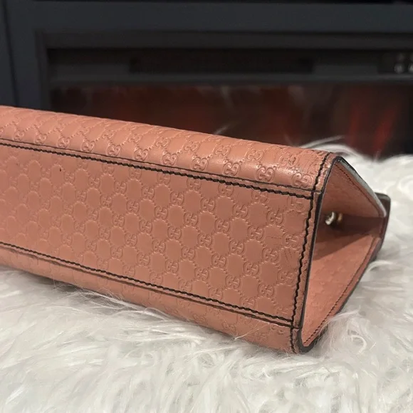 Gucci Pink Leather medium Microguccissima Emily Shoulder Bag - Picture 7 of 10